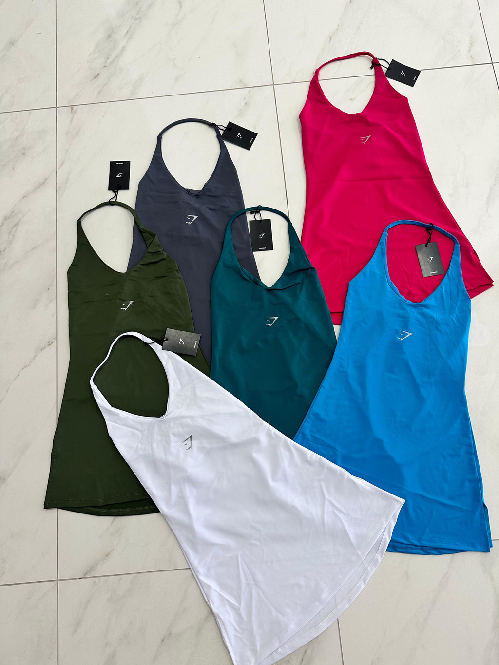 VESTIDO SHORT GYMSHARK TELA COLOMBIANA (PRECIO MENUDEO)