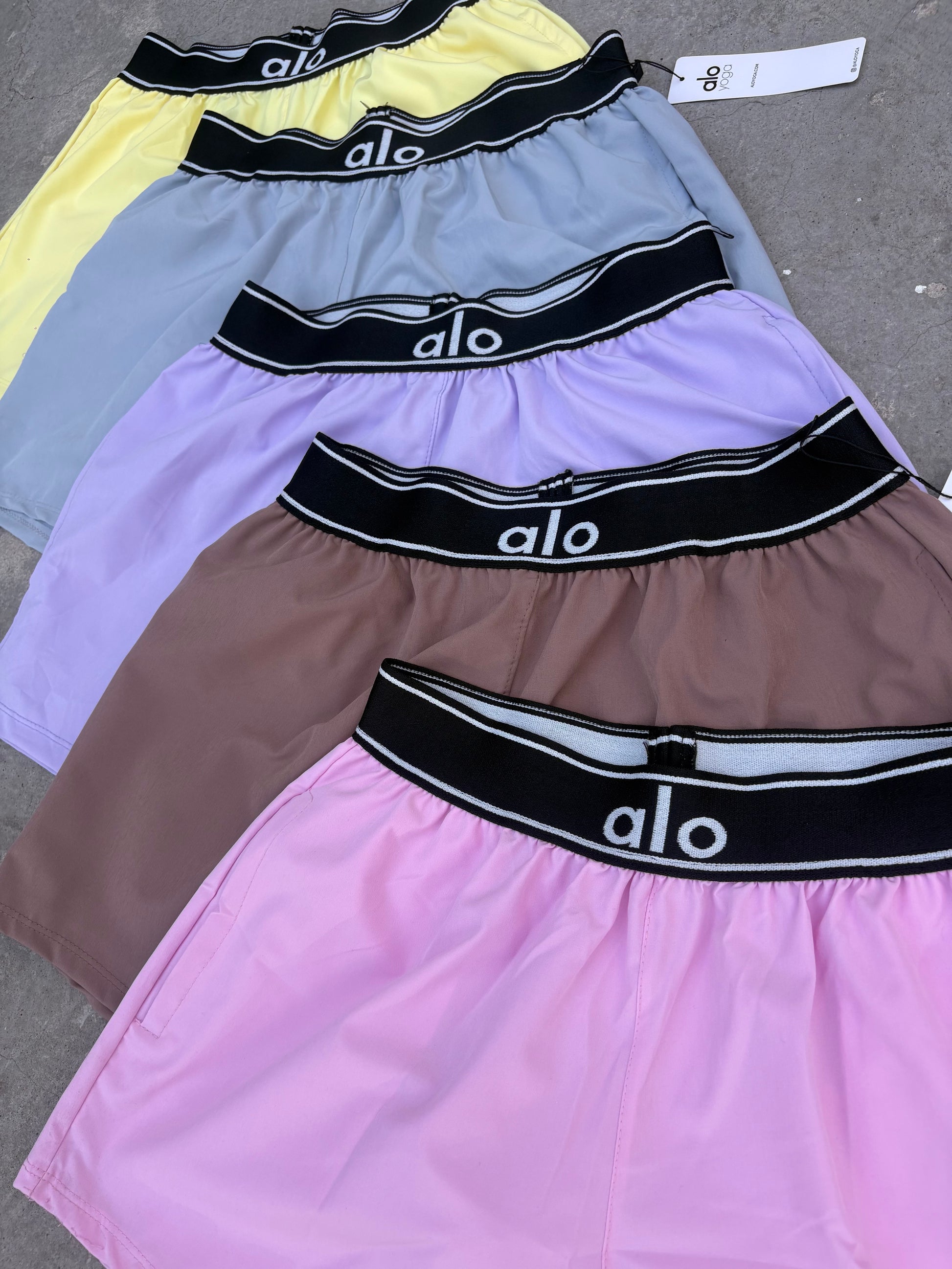 SHORT ALO RESORTE (Precio REBAJA $160)
