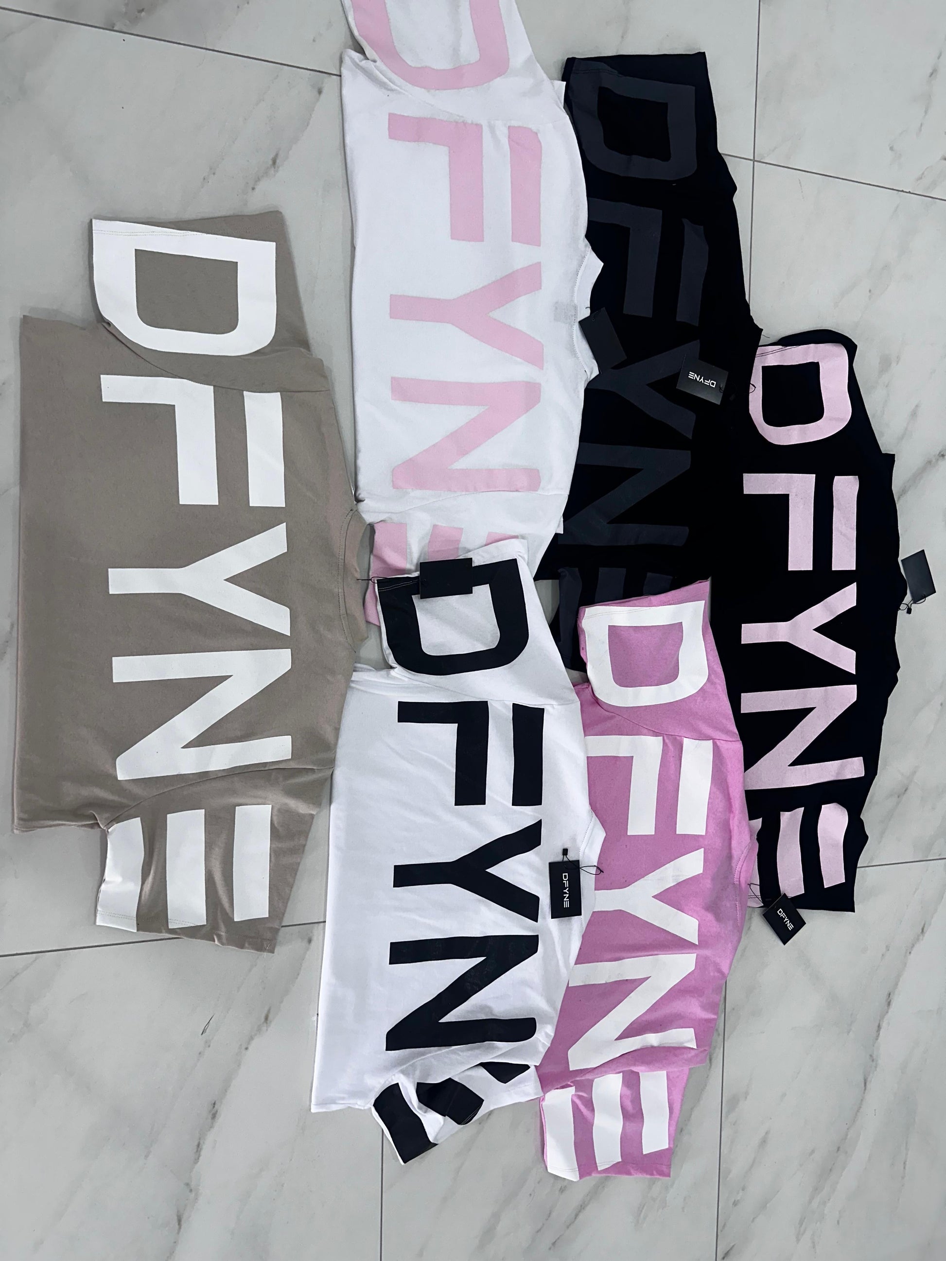 PLAYERA SÚPER OVERSIZE DFYNE (PRECIO MENUDEO $169)