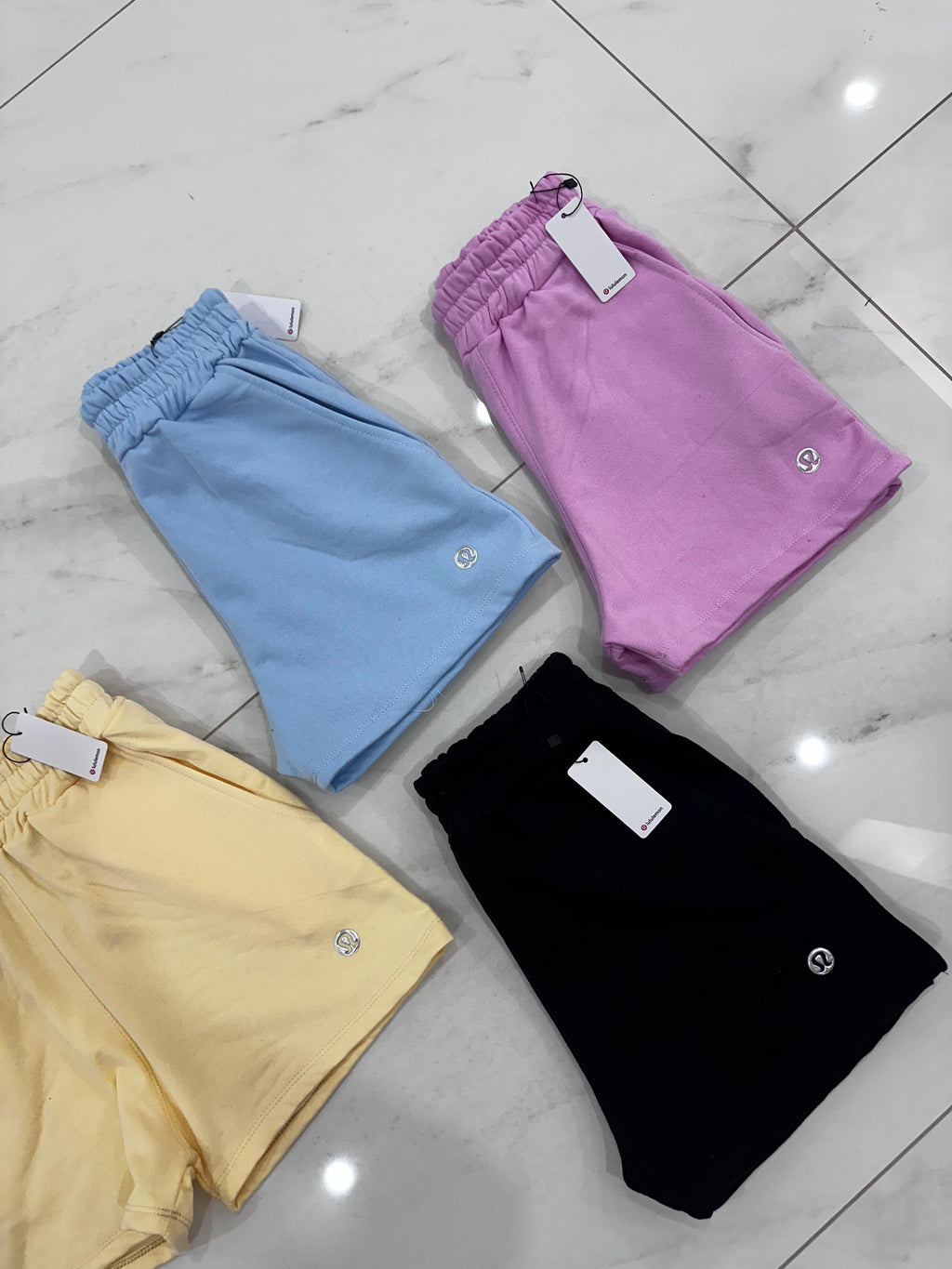 SHORT LULU (PRECIO MENUDEO $219)