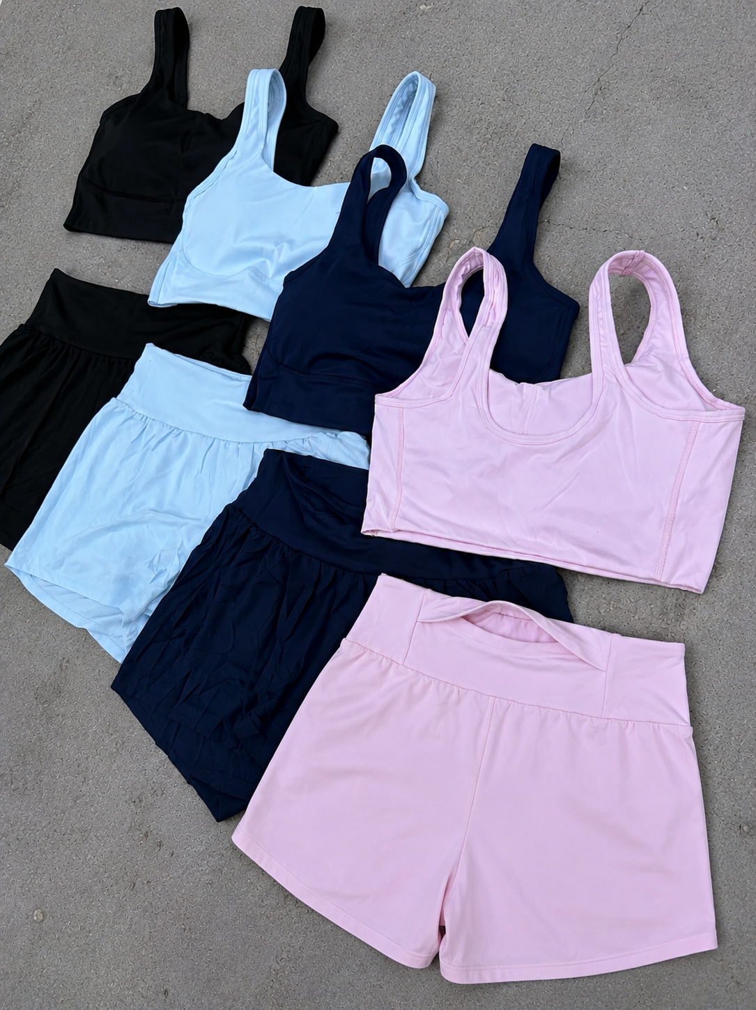 SET TOP Y SHORT (PRECIO MENUDEO $299)