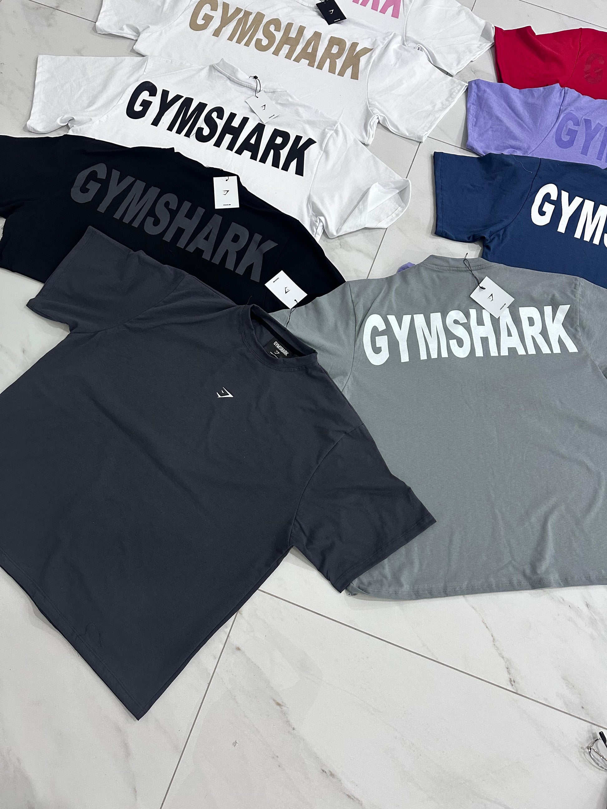 PLAYERA SUPER OVERSIZE INSPO GYMSHARK LETRA (Precio REBAJA $135)