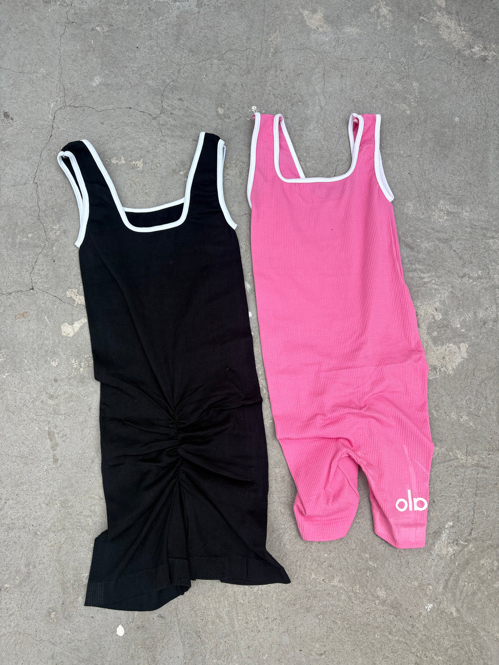 JUMPER ACANALADO CON BIES BLANCO ( PRECIO REBAJA)