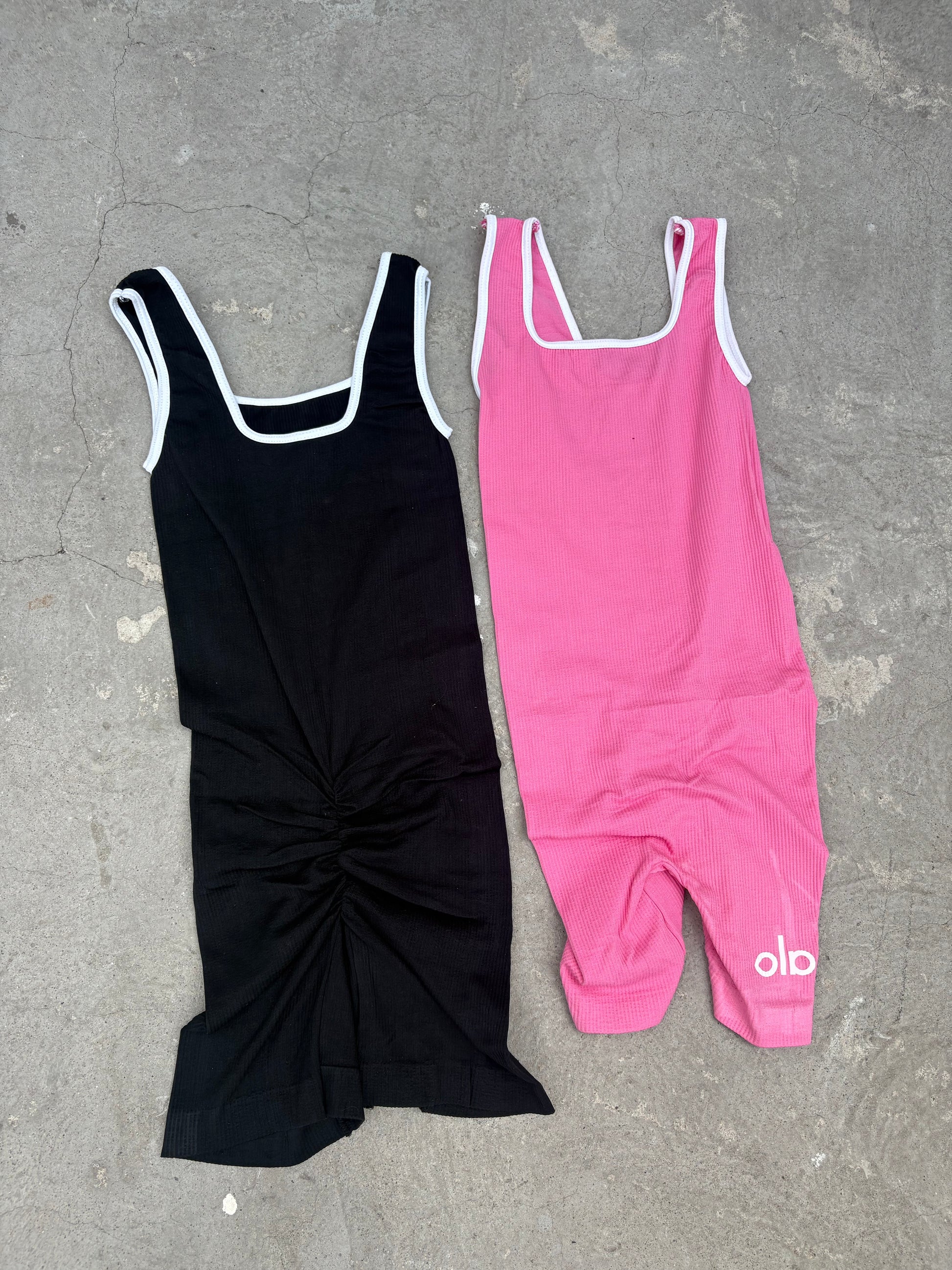 JUMPER ACANALADO CON BIES BLANCO ( PRECIO REBAJA)