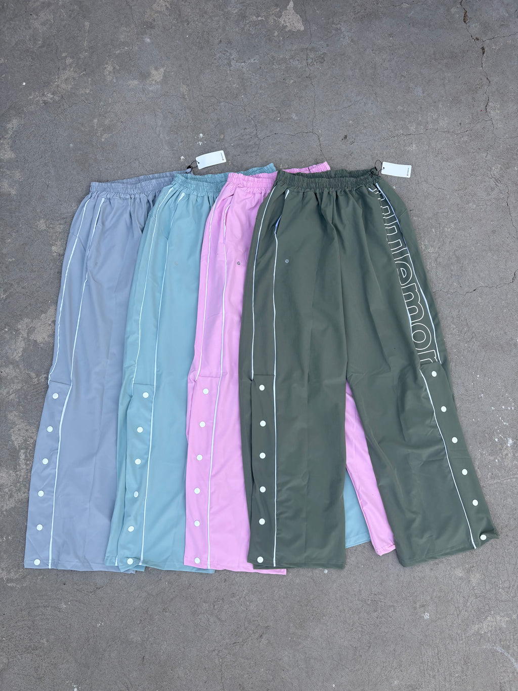 PANTS ANCHO BOTONES INSPO LULULEMON (Precio REBAJA $219)