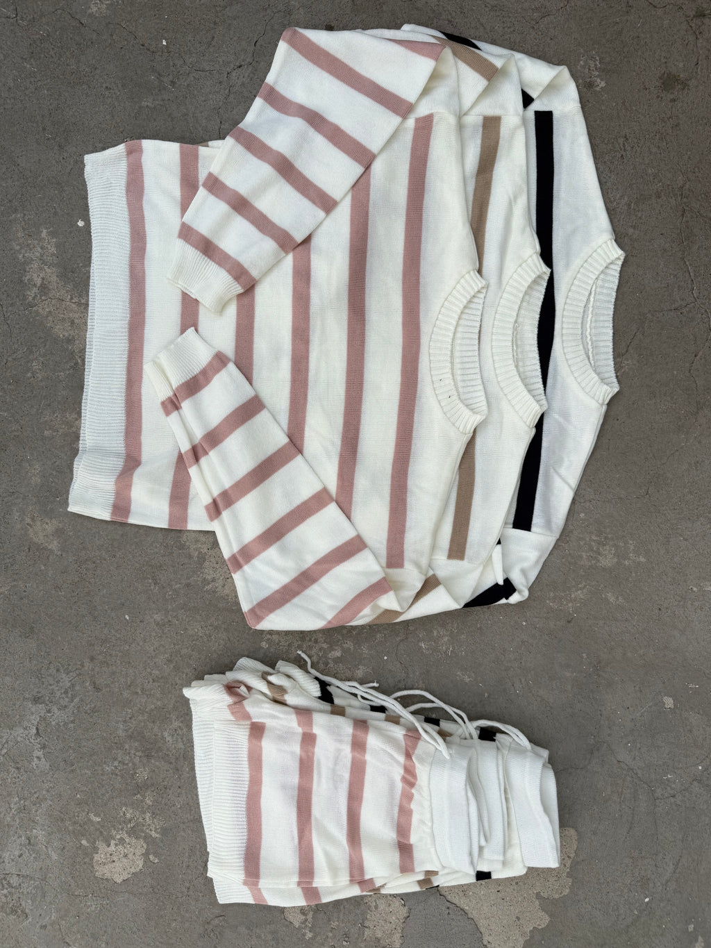 SET TEJIDO RAYAS (PRECIO REBAJA)