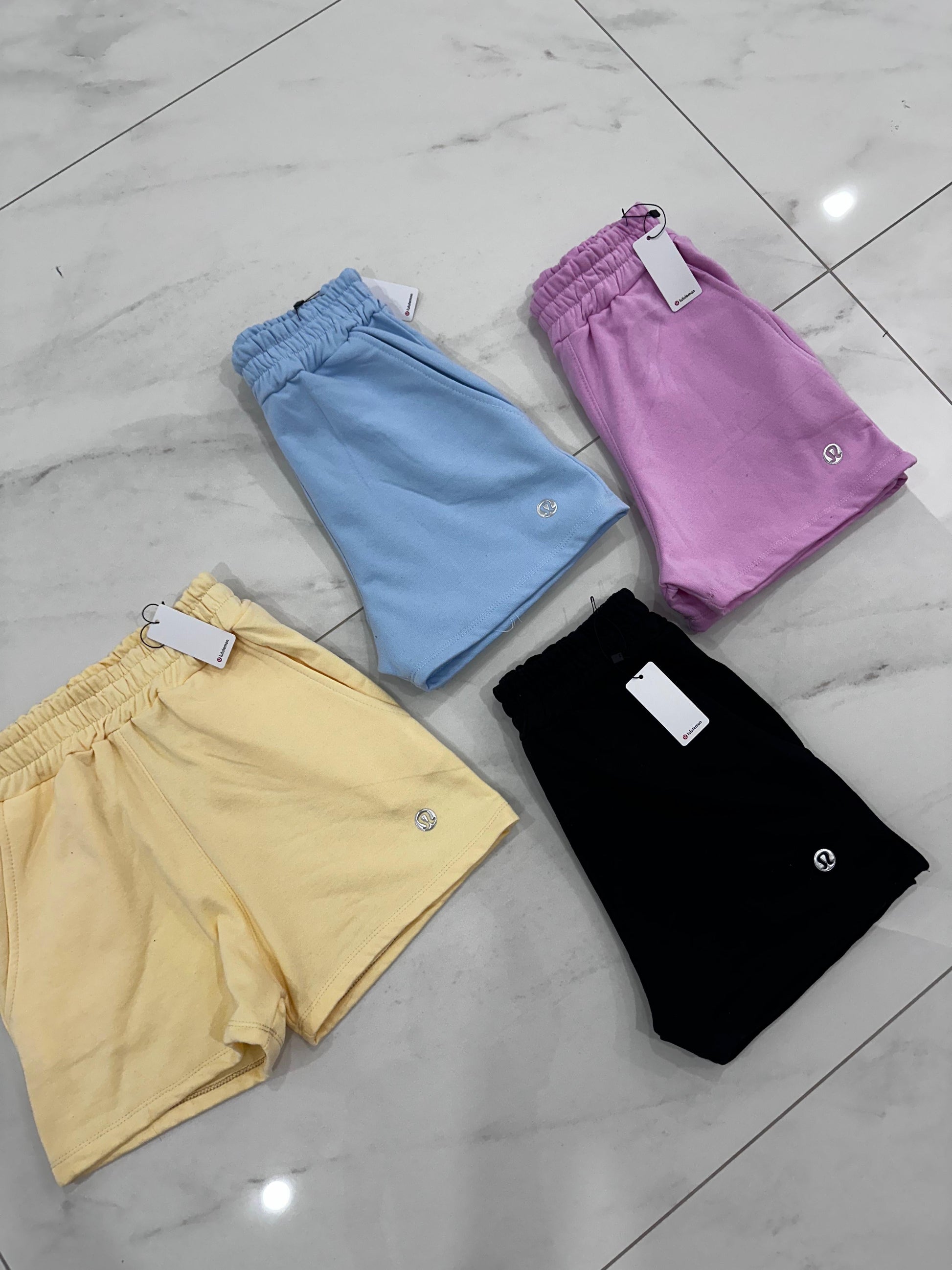 SHORT LULU (PRECIO MENUDEO $219)
